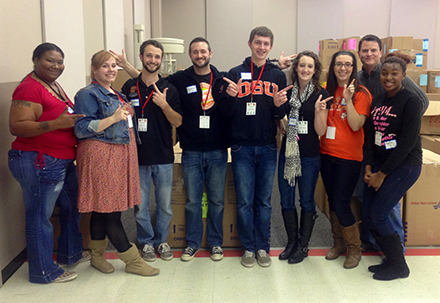 oku students volunteering